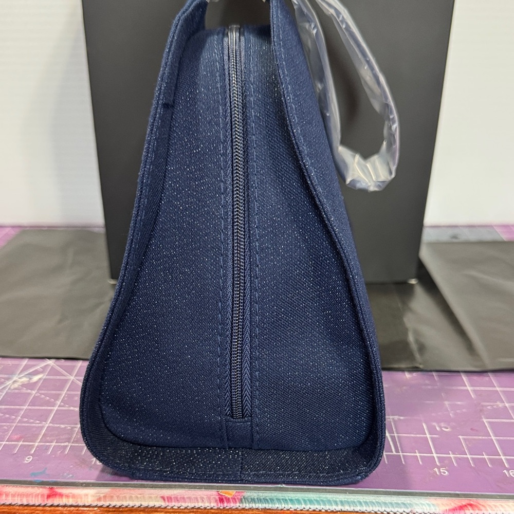 Georgio Armani Navy Evening Clutch - Picture 5 of 10